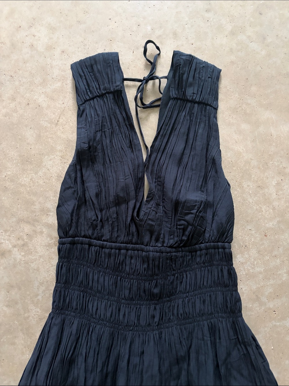 Abercrombie Women's Black Halter Maxi Dress - Elegant Summer Style - Picture 2 of 4